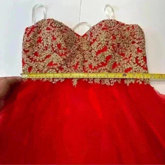 Damas By Tiffany Designs Beaded Dress GownSz Small Tulle Little Red Lace Corset - Picture 10 of 14